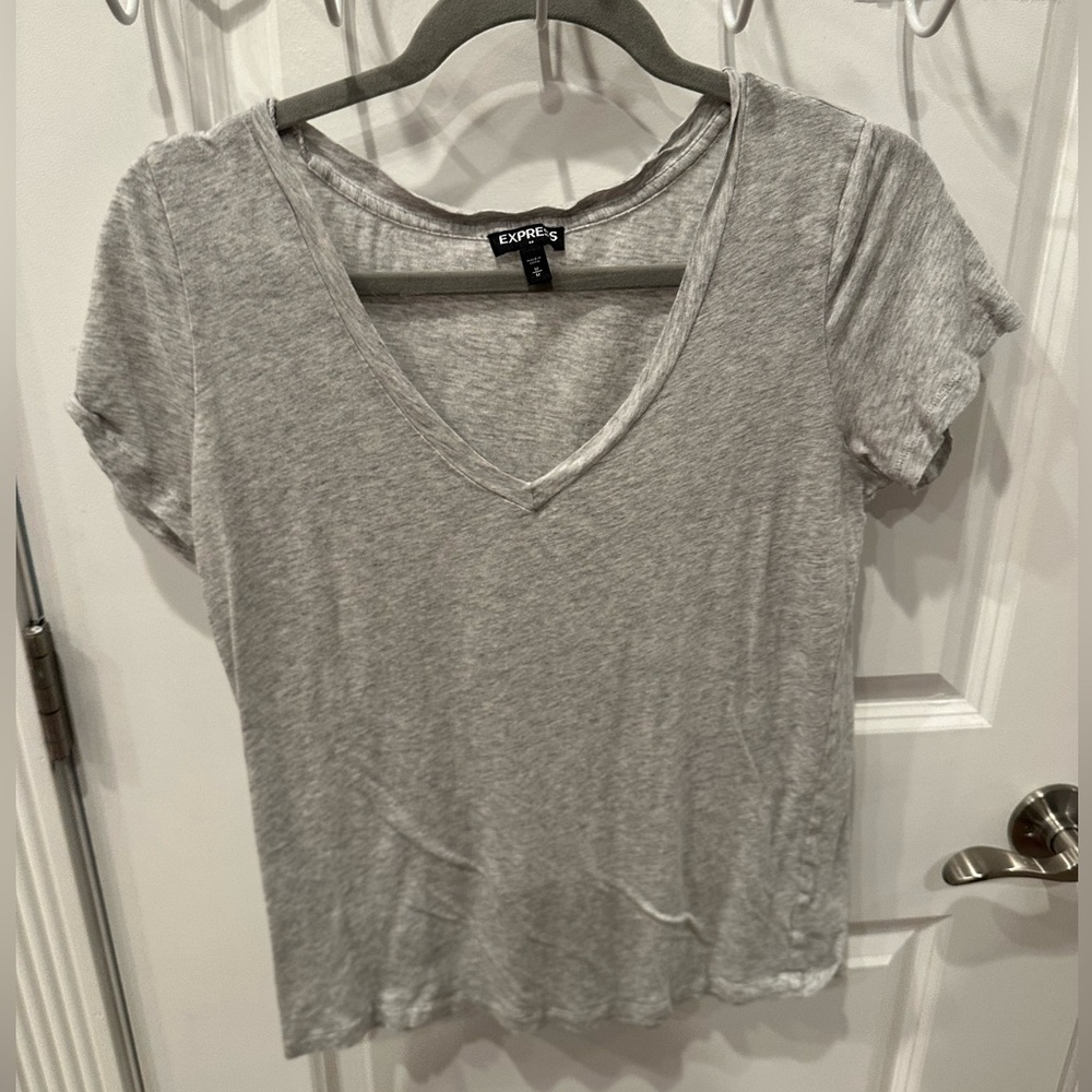 *EUC*Sz M*Express* Tee